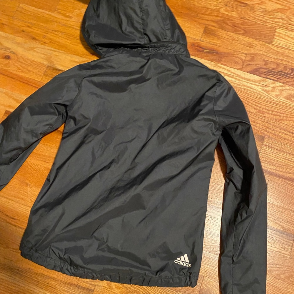 Adidas wind breaker - Picture 6 of 6